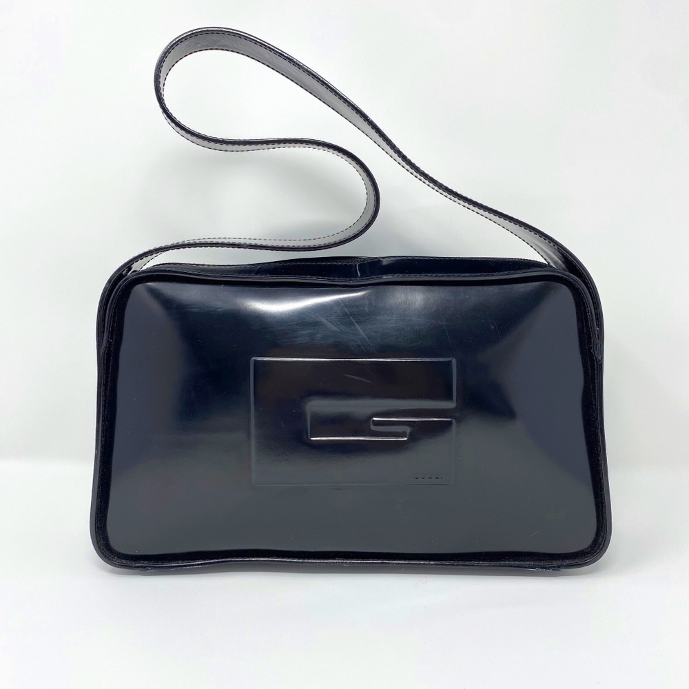 GUCCI Leather Embossed Logo Shoulder Bag